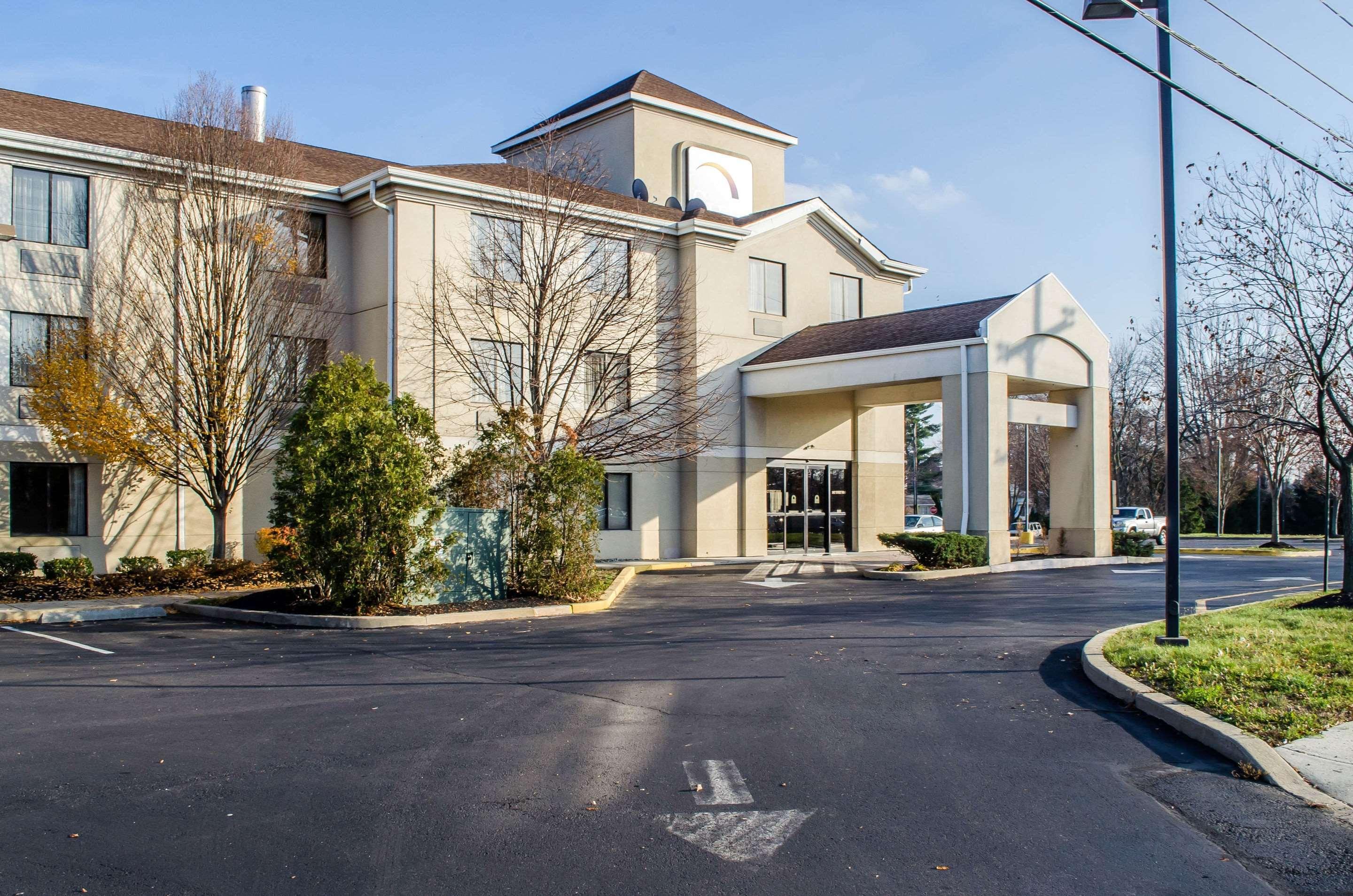 Sleep Inn & Suites Bensalem Exterior photo